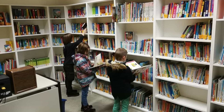 Renovierung der Schulbibliothek