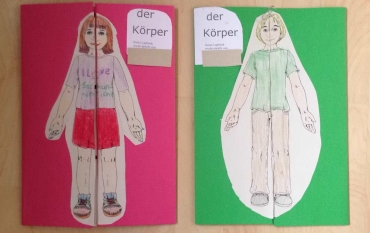 Die 4b gestaltet ein Lapbook zum Thema „Körper“