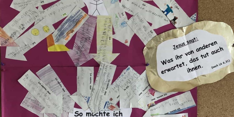 Religionskinder der Klasse 2A: „Die Goldene Regel für mehr Frieden in der Welt“