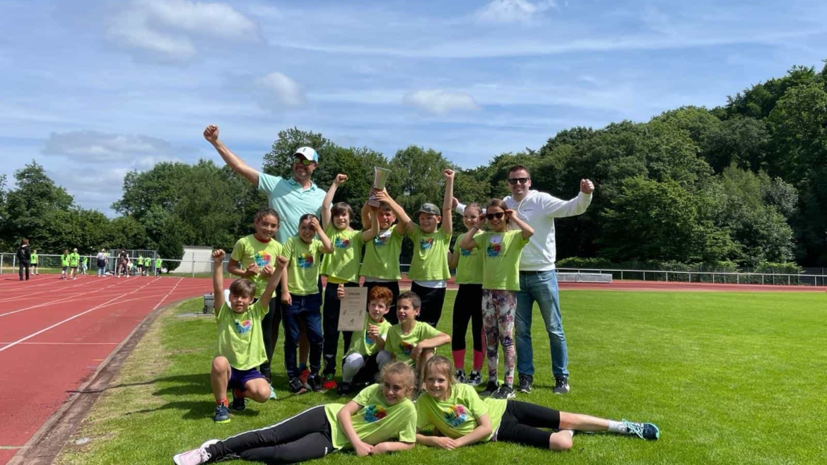 🏃‍♀️🥈 Zweiter Platz beim Leichtathletik-Wettbewerb 2025! 🥈🏃‍♂️