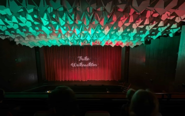 Traditioneller Theaterbesuch zur Weihnachtszeit