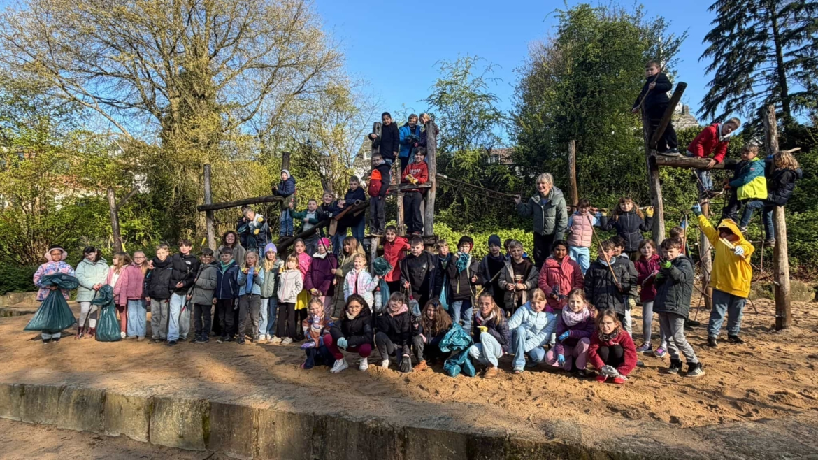 Gemeinsam für eine saubere Umwelt – Müllsammelaktionstag an der Grundschule Rottsieper Höhe
